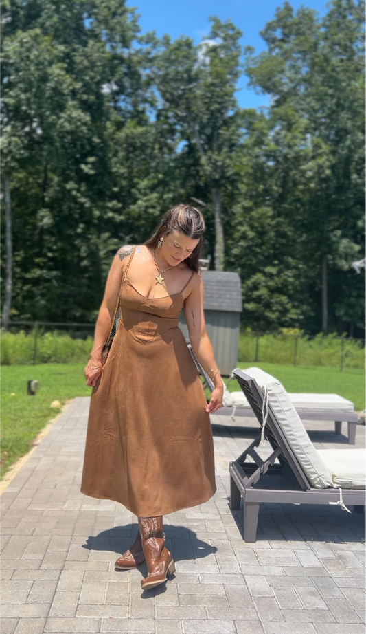 Cinnamon Girl Midi Dress