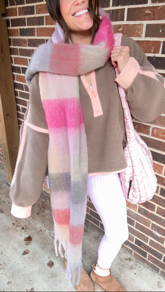 1 LEFT - Girl On The Go Pullover