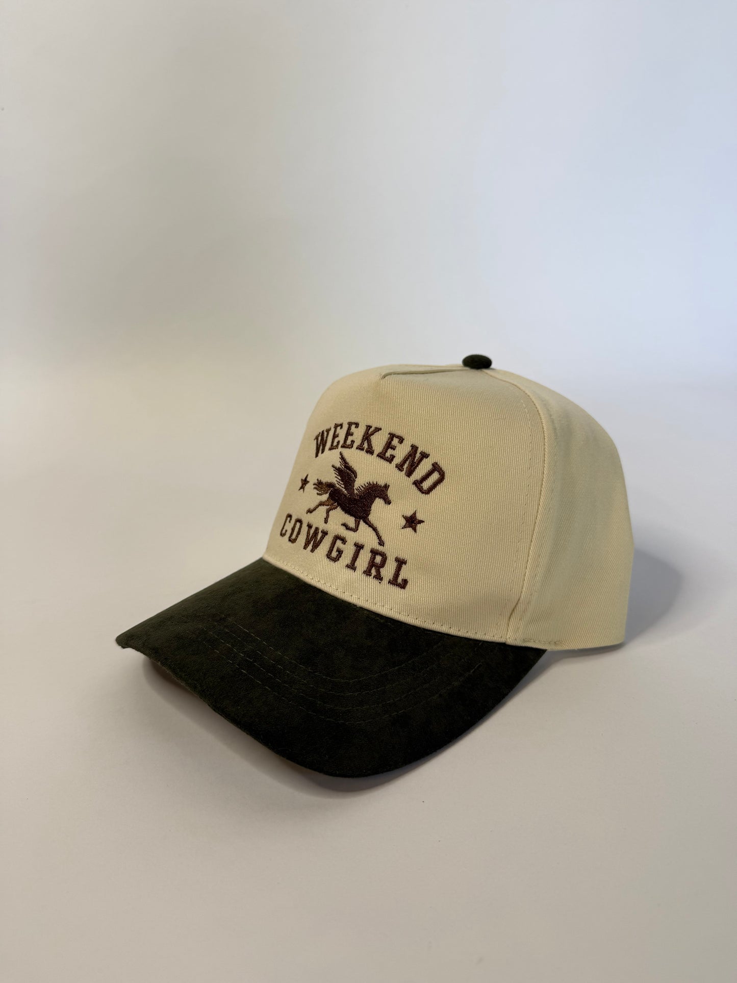 Weekend Cowgirl - Suede Brim
