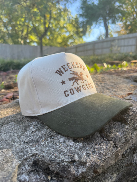 Weekend Cowgirl - Suede Brim