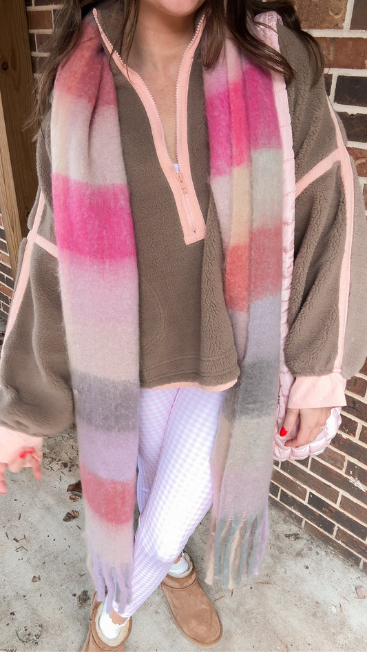 1 LEFT - Girl On The Go Pullover