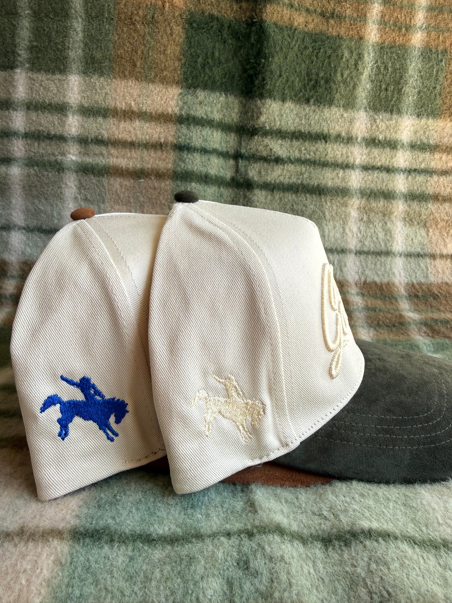 Gahlee Suede Hat - Camel